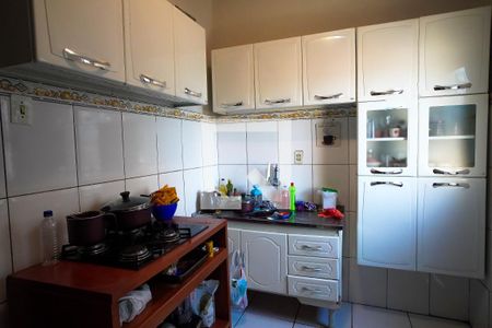 Casa à venda com 300m², 7 quartos e 5 vagasCozinha casa 1