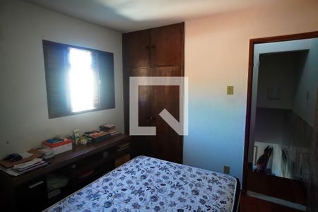 Casa à venda com 300m², 7 quartos e 5 vagasQuarto 1 casa 4