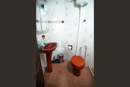 Casa à venda com 300m², 7 quartos e 5 vagasBanheiro casa 4