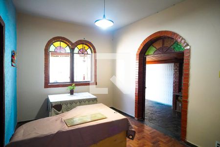 Sala casa 1 de casa à venda com 7 quartos, 220m² em Madre Gertrudes, Belo Horizonte