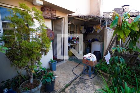 Casa à venda com 300m², 7 quartos e 5 vagasQuintal casa 4