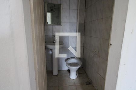 Banheiro de casa para alugar com 1 quarto, 55m² em Vila Maria Alta, São Paulo