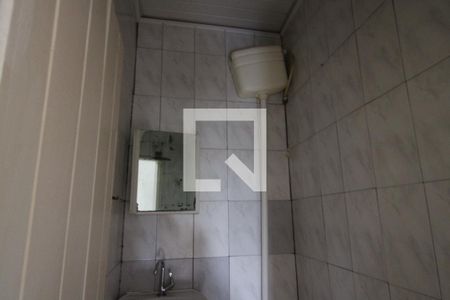 Banheiro de casa para alugar com 1 quarto, 55m² em Vila Maria Alta, São Paulo