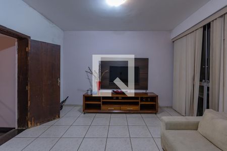Sala de TV de casa para alugar com 4 quartos, 390m² em Santa Amelia, Belo Horizonte