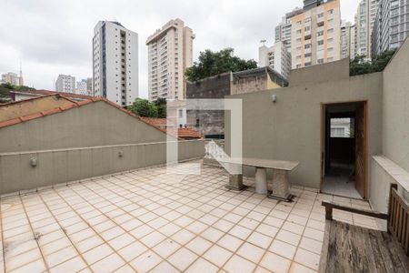 Casa à venda com 300m², 4 quartos e 2 vagas Casa à venda com 300m², 4 quartos e 2 vagasÁrea comum