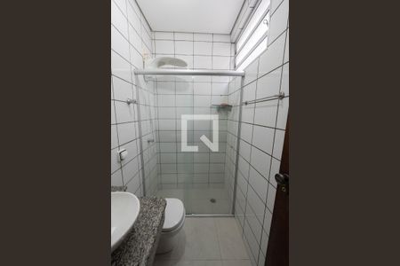 Casa à venda com 300m², 4 quartos e 2 vagas Casa à venda com 300m², 4 quartos e 2 vagasBanheiro da Suíte