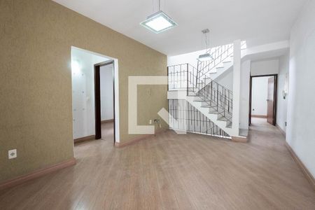 Sala de casa para alugar com 4 quartos, 300m² em Bela Vista, São Paulo
