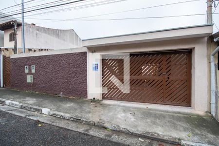 Casa à venda com 160m², 3 quartos e 3 vagasFachada
