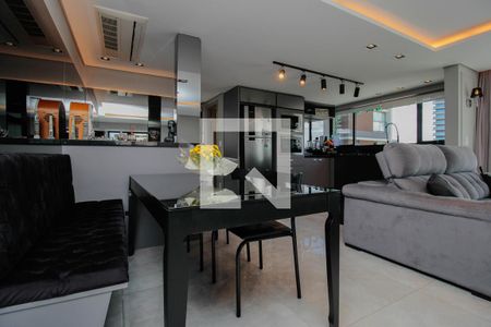 Sala de apartamento à venda com 2 quartos, 138m² em Paraíso, São Paulo