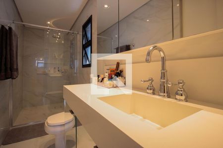 Apartamento à venda com 138m², 2 quartos e 1 vagaBanhe da Suíte 2