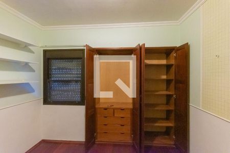 Apartamento à venda com 84m², 3 quartos e 2 vagasQuarto 1 - Armários