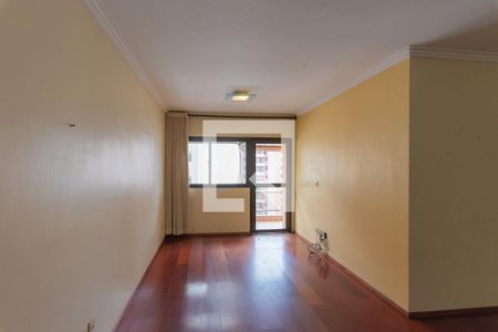 Sala de apartamento à venda com 3 quartos, 84m² em Vila Itapura, Campinas