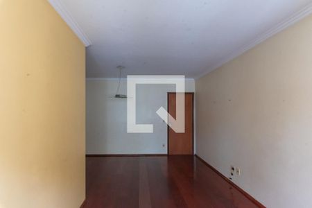Sala de apartamento à venda com 3 quartos, 84m² em Vila Itapura, Campinas