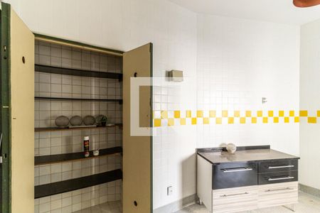 Apartamento para alugar com 160m², 3 quartos e sem vagaCozinha