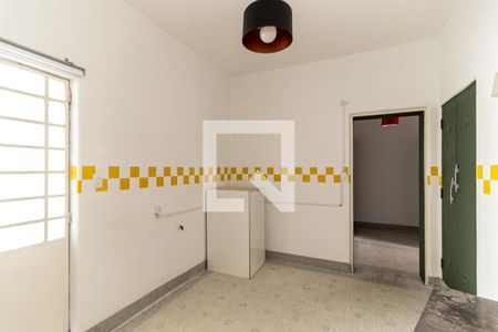 Apartamento para alugar com 160m², 3 quartos e sem vagaCozinha