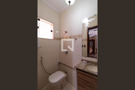 Casa à venda com 145m², 3 quartos e 2 vagasLavabo 