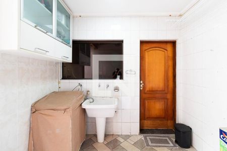 Casa à venda com 145m², 3 quartos e 2 vagasÁrea de Serviço