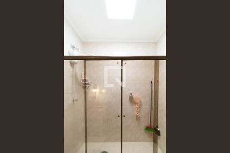 Casa à venda com 145m², 3 quartos e 2 vagasBanheiro 