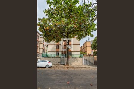 Apartamento à venda com 45m², 2 quartos e 1 vaga Apartamento à venda com 45m², 2 quartos e 1 vagaFachada