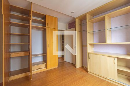 Quarto 1 de apartamento para alugar com 3 quartos, 180m² em Juvevê, Curitiba