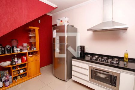 Casa à venda com 330m², 6 quartos e 4 vagas Casa à venda com 330m², 6 quartos e 4 vagasCozinha