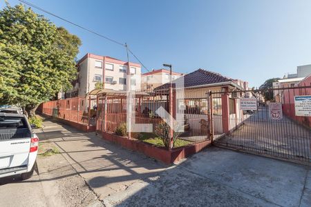 Apartamento à venda com 40m², 1 quarto e sem vaga Apartamento à venda com 40m², 1 quarto e sem vagaFachada e portaria