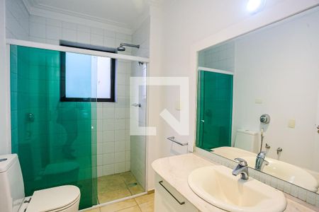 Apartamento à venda com 316m², 4 quartos e 4 vagas Apartamento à venda com 316m², 4 quartos e 4 vagasBanheiro