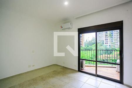 Apartamento à venda com 316m², 4 quartos e 4 vagas Apartamento à venda com 316m², 4 quartos e 4 vagasSuíte 2