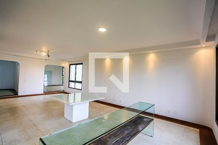 Apartamento à venda com 316m², 4 quartos e 4 vagas Apartamento à venda com 316m², 4 quartos e 4 vagasSala