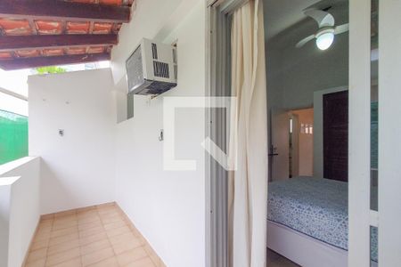 Casa de condomínio para alugar com 90m², 3 quartos e 3 vagasSuíte 