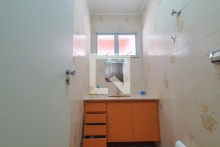 Casa de condomínio para alugar com 90m², 3 quartos e 3 vagasBanheiro 2