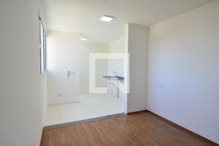 Sala de apartamento para alugar com 2 quartos, 65m² em Estoril, Belo Horizonte