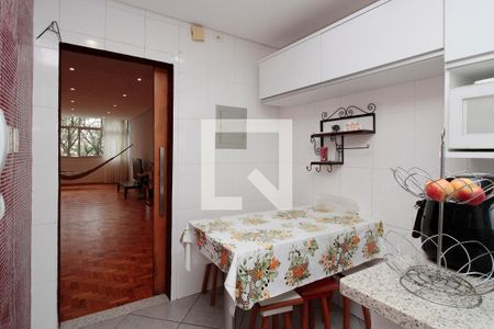 Apartamento à venda com 175m², 3 quartos e 1 vagaCozinha