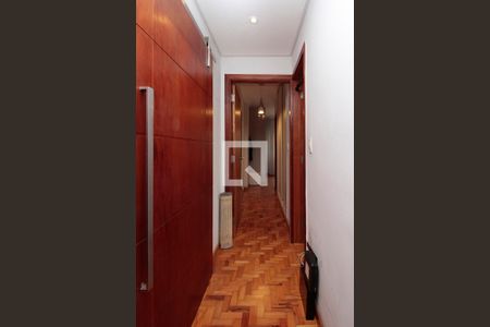 Apartamento à venda com 175m², 3 quartos e 1 vagaCorredor