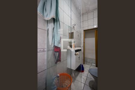 Casa à venda com 378m², 4 quartos e 2 vagasCasa 2 - Banheiro