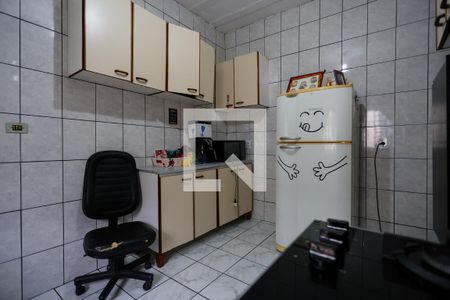 Casa à venda com 378m², 4 quartos e 2 vagasCasa 2 - Cozinha