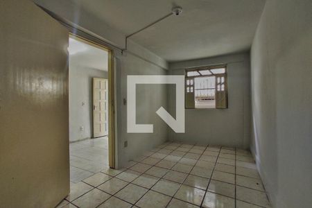 Quarto de casa para alugar com 1 quarto, 50m² em Pau Miúdo, Salvador