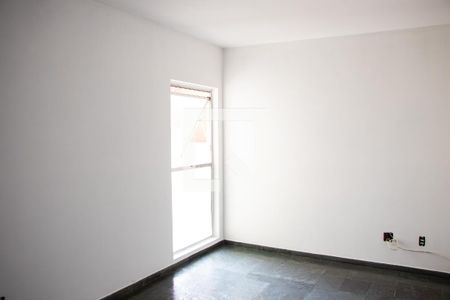 Sala de apartamento para alugar com 2 quartos, 75m² em Cambuí, Campinas