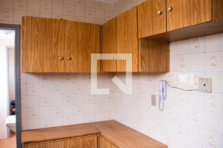 Apartamento para alugar com 75m², 2 quartos e 1 vagaCozinha