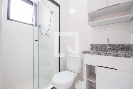 Banheiro de apartamento à venda com 1 quarto, 30m² em Km 18, Osasco