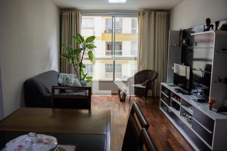 Sala de apartamento para alugar com 2 quartos, 82m² em Santa Rosa, Niterói