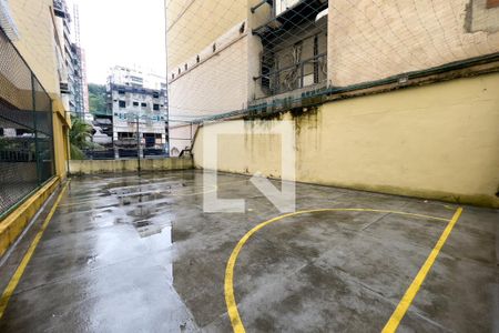 Área comum - Quadra de apartamento para alugar com 2 quartos, 82m² em Santa Rosa, Niterói