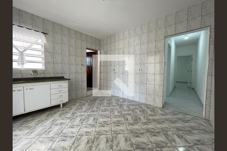 Casa para alugar com 72m², 2 quartos e sem vaga Casa para alugar com 72m², 2 quartos e sem vagaCozinha