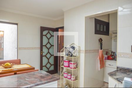 Casa à venda com 264m², 3 quartos e 5 vagas Casa à venda com 264m², 3 quartos e 5 vagasCozinha