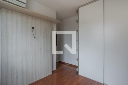 Quarto 2 de apartamento para alugar com 2 quartos, 43m² em Sarandi, Porto Alegre