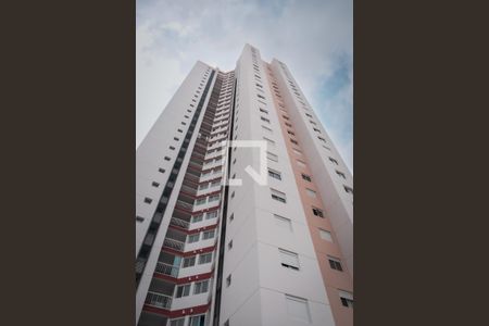 Apartamento para alugar com 81m², 2 quartos e 1 vaga Apartamento para alugar com 81m², 2 quartos e 1 vagaFachada