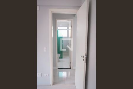 Quarto 1  de apartamento para alugar com 2 quartos, 81m² em Jardim Maranhao, Embu das Artes