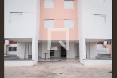 Apartamento para alugar com 81m², 2 quartos e 1 vaga Apartamento para alugar com 81m², 2 quartos e 1 vagaFachada