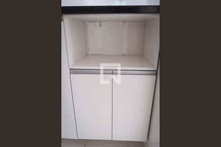 Apartamento para alugar com 81m², 2 quartos e 1 vaga Apartamento para alugar com 81m², 2 quartos e 1 vagaCozinha