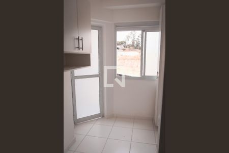 Apartamento para alugar com 81m², 2 quartos e 1 vaga Apartamento para alugar com 81m², 2 quartos e 1 vagaLavanderia